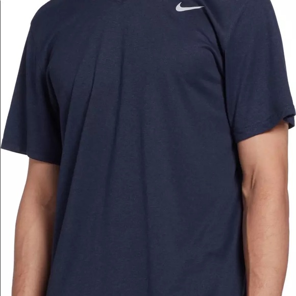 NWT Nike legend 💥3/20 navy vneck training shirt - Picture 2 of 4